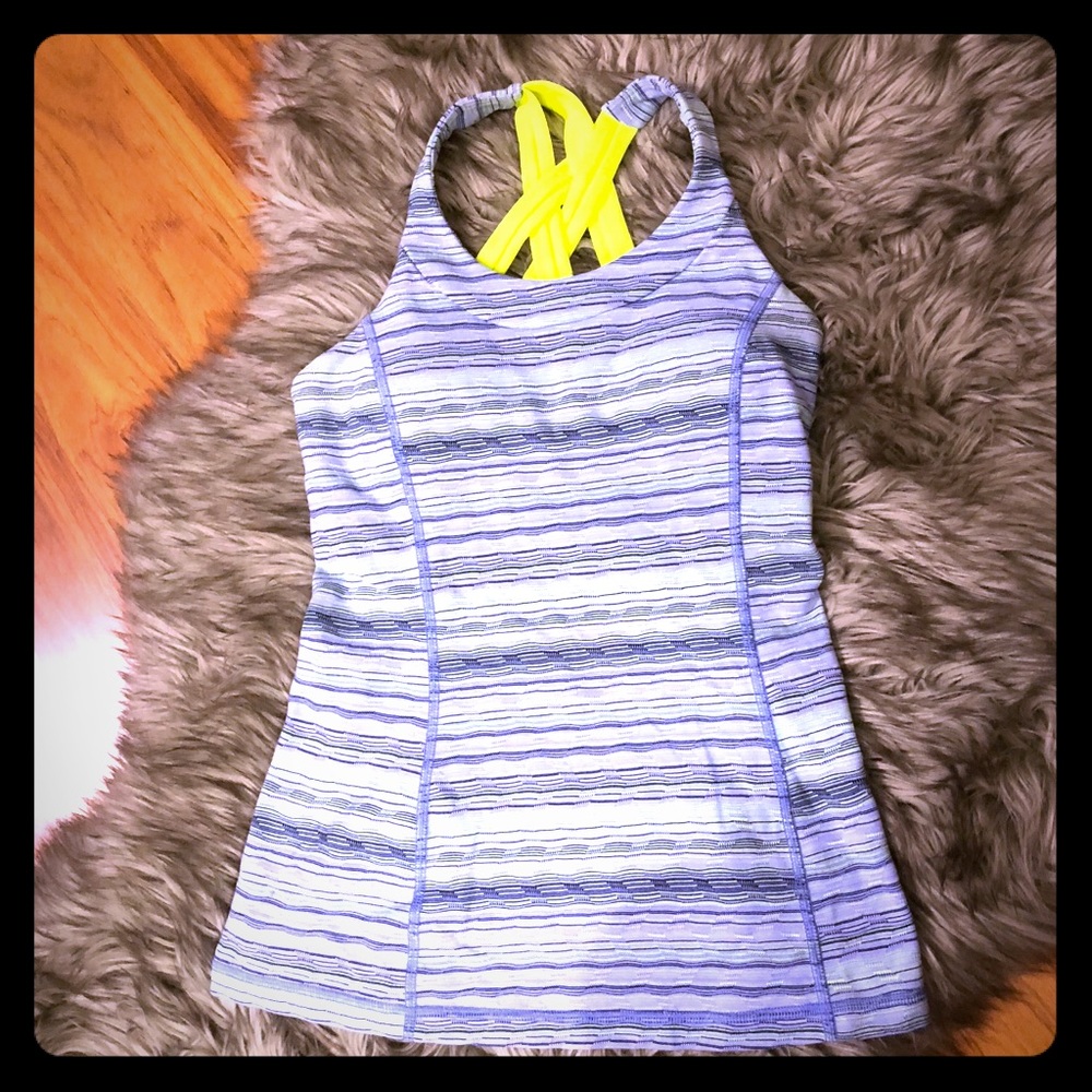 Lululemon tank top with build in bra